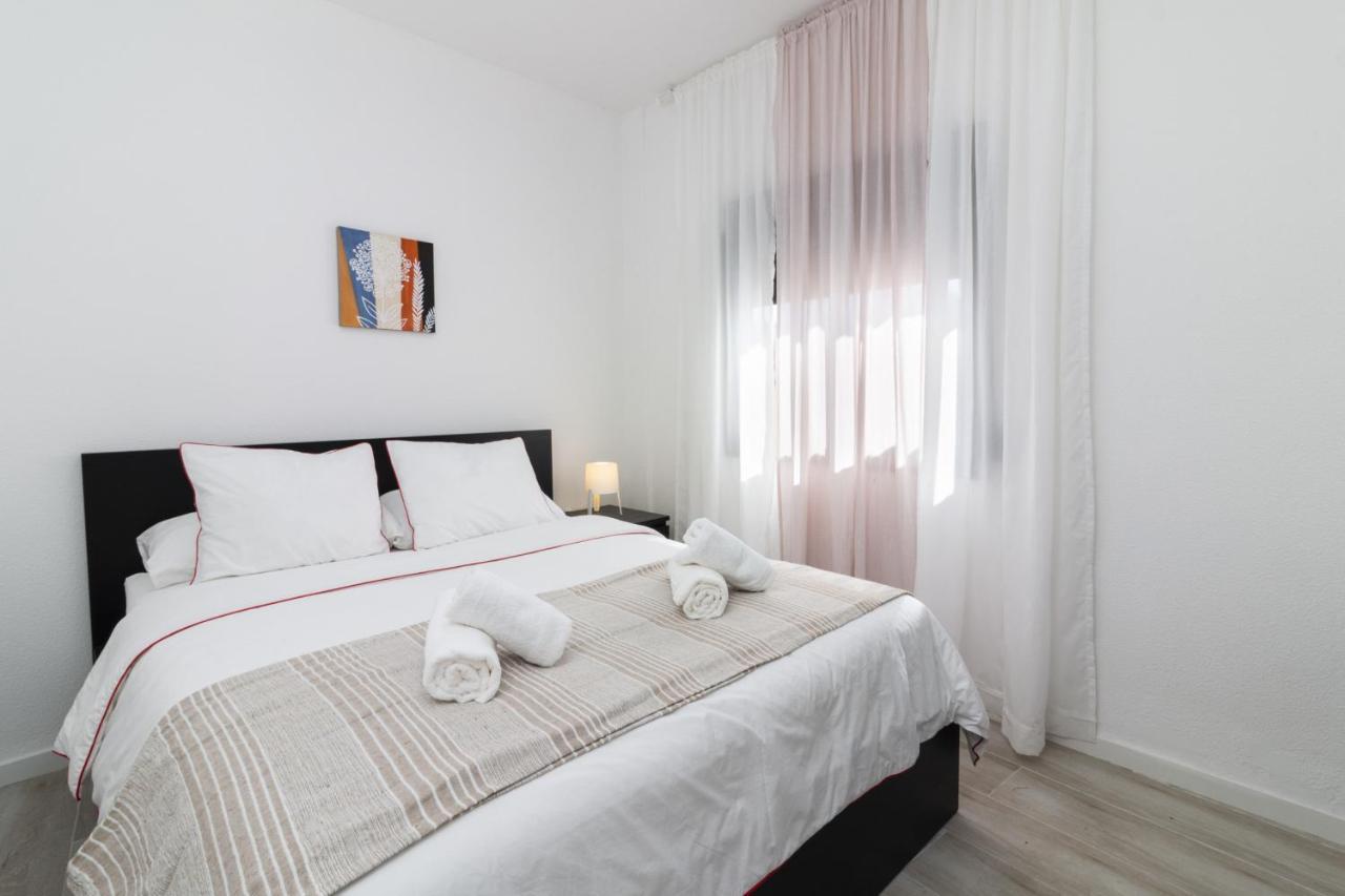 Homeforguest Amplio Apartamento En El Centro De Santa Cruz Bagian luar foto