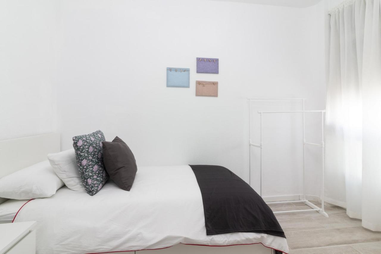 Homeforguest Amplio Apartamento En El Centro De Santa Cruz Bagian luar foto